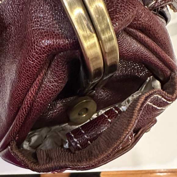 NWT Hype Elegant Plum (Cordovan) Burgundy Leather Handbag - Picture 8 of 12